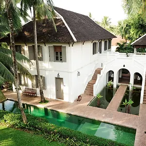 5* Station touristique Satri House